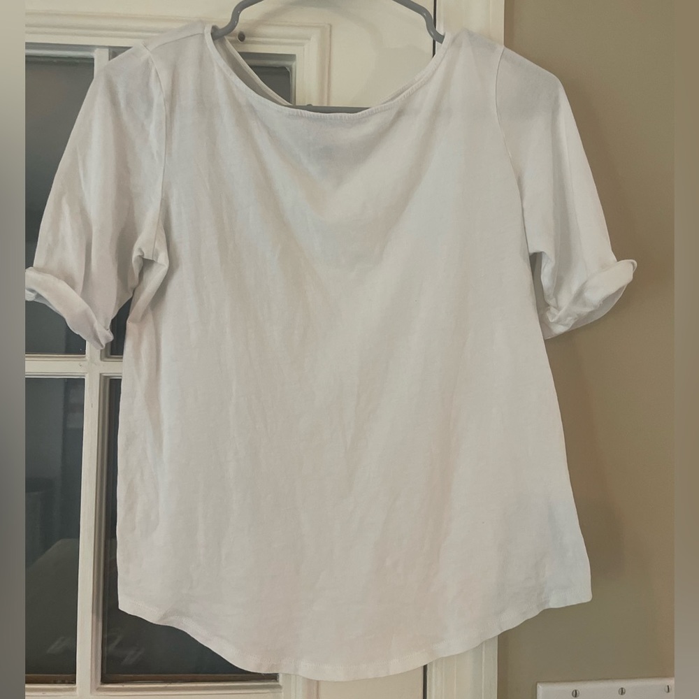 Ann Taylor Factory. Plain White Tee. Size small.